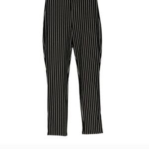 Zara Pin Stripped Tailered Capri Pants Zara Pin Stripped Capri Pants